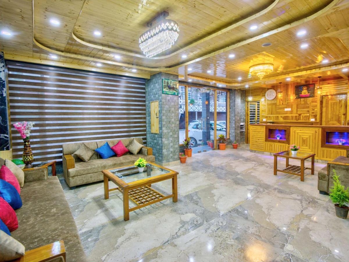Swastik Grand Manali Hotel Luaran gambar