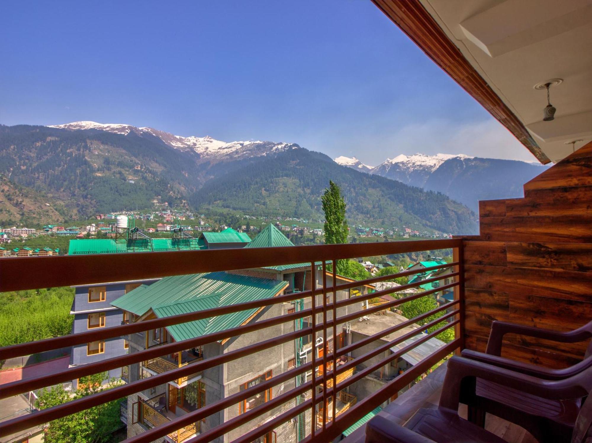 Swastik Grand Manali Hotel Luaran gambar