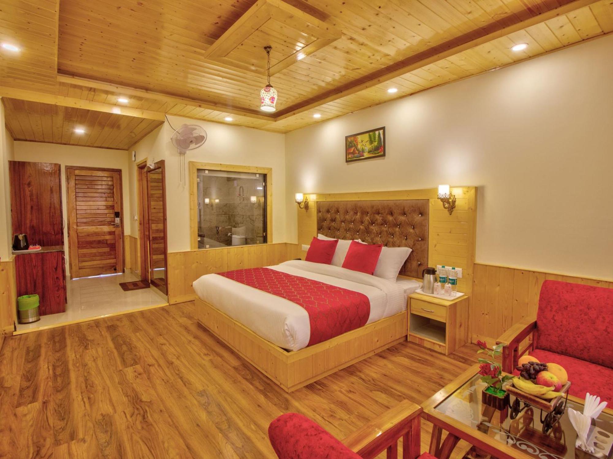 Swastik Grand Manali Hotel Luaran gambar